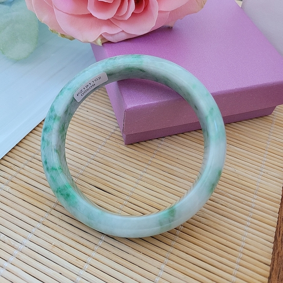 Certified Jadeite Bangle Bracelet 58mm NWT - Picture 4 of 6